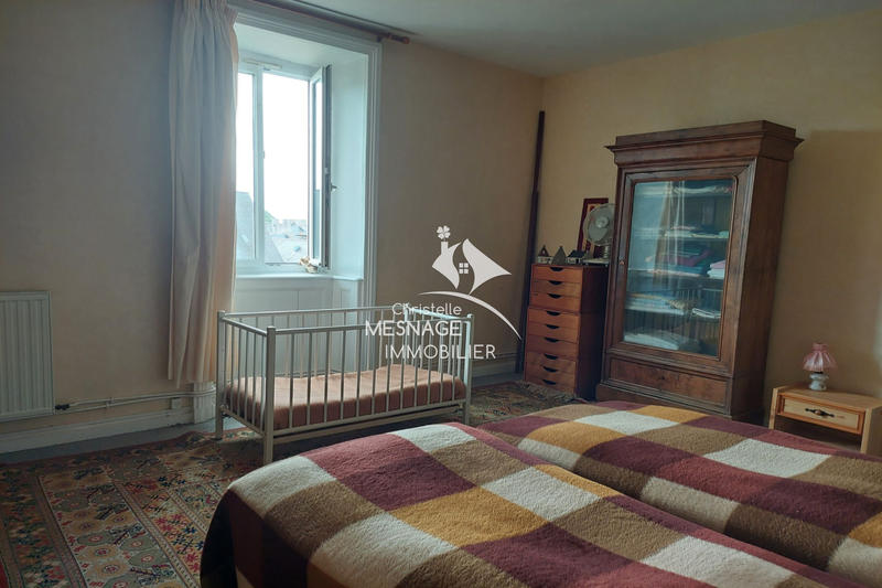 Appartement - 85 m² - 3 pièces