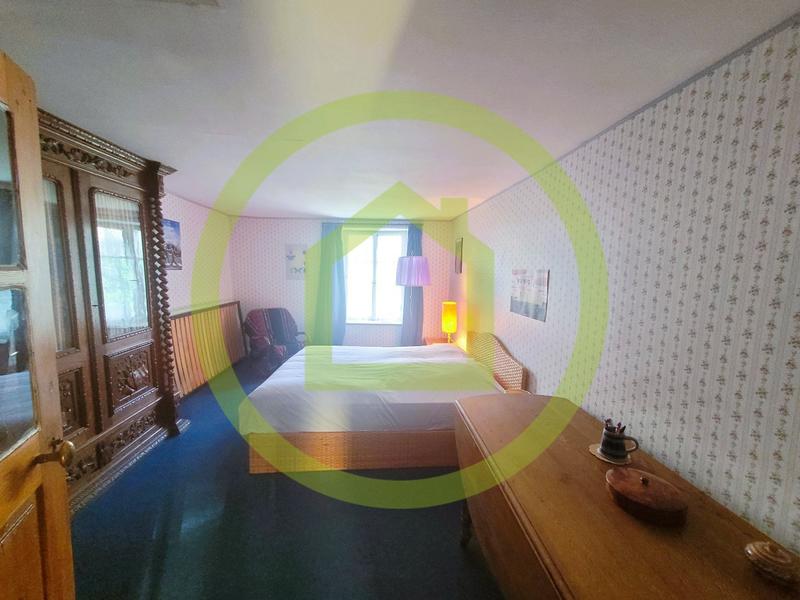 Maison - 182 m² - 6 pièces