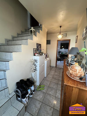 Maison - 102 m² - 6 pièces