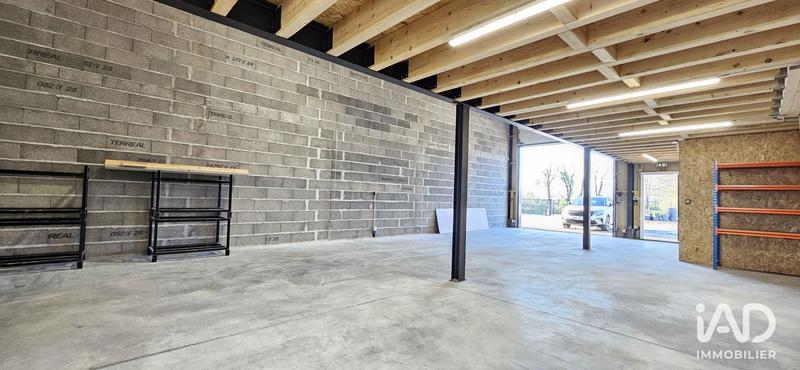 Local commercial - 198 m²