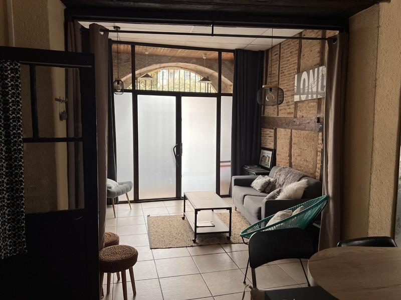 Appartement - 220 m² - 8 pièces