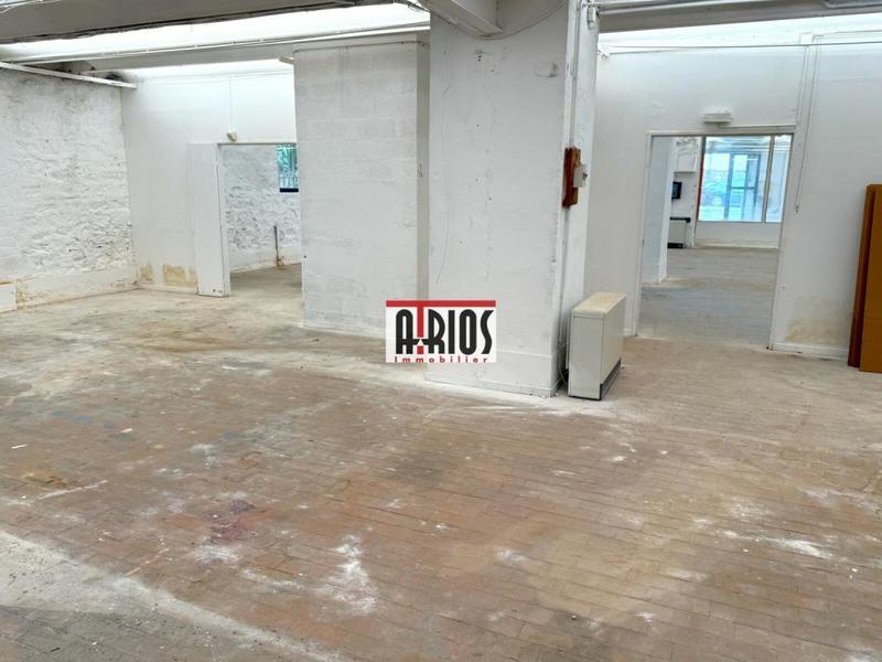 Local d'activité / Entrepôt - 420 m²