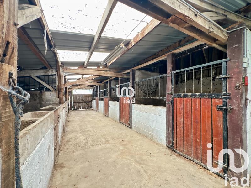 Maison - 207 m² - 7 pièces