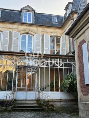 Local commercial - 71 m² - 4 pièces