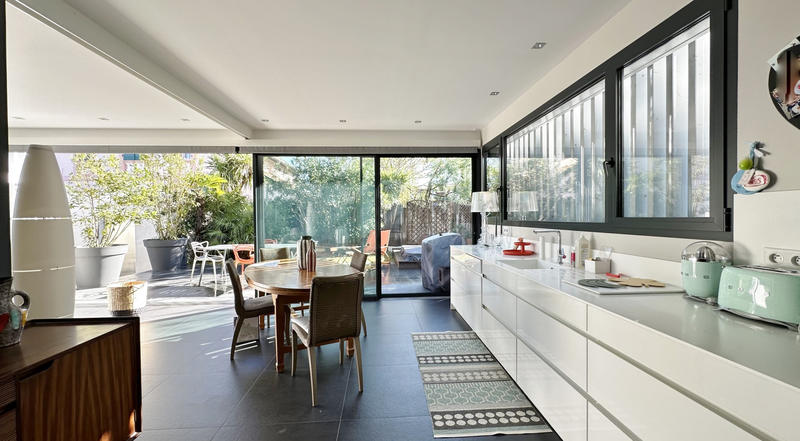 Maison - 160 m² - 5 pièces