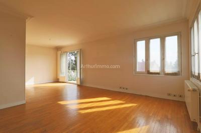 Maison - 134 m² - 7 pièces