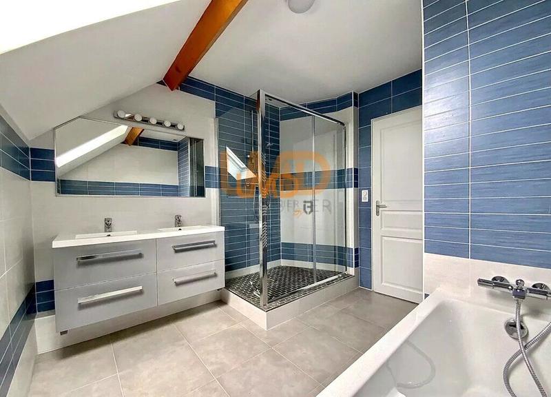 Longère - 199 m² - 6 pièces