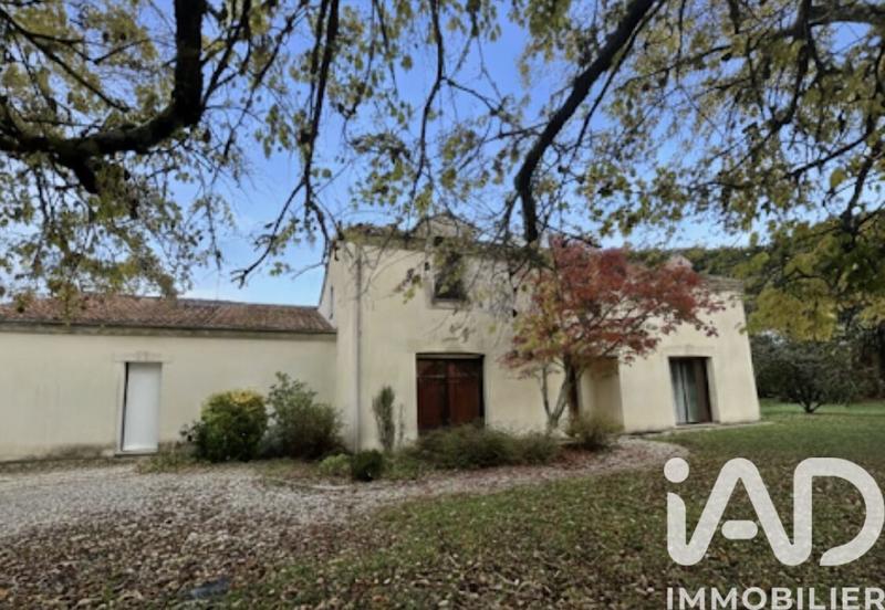 Maison - 185 m² - 8 pièces