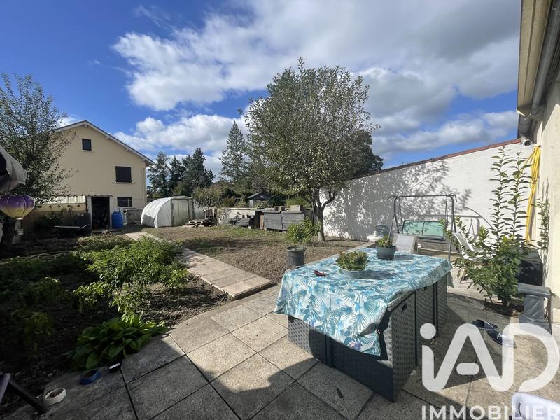 Maison - 101 m² - 5 pièces