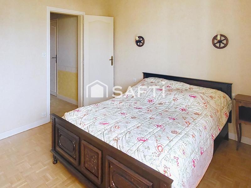 Maison - 90 m² - 5 pièces