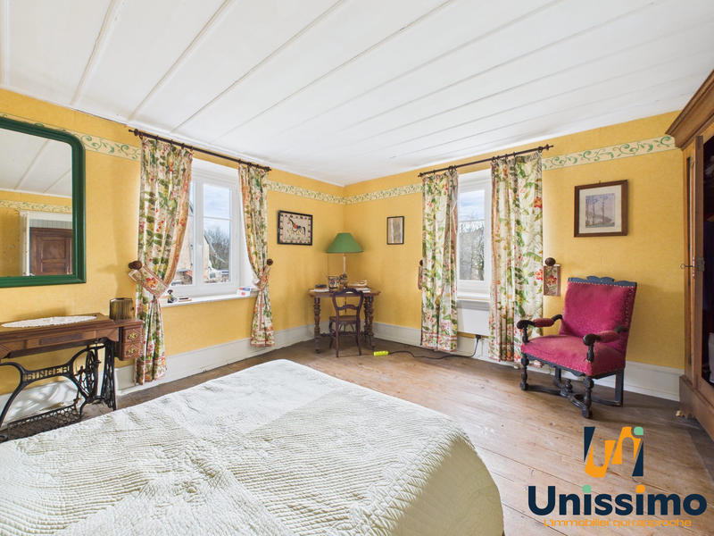 Maison - 194 m² - 7 pièces