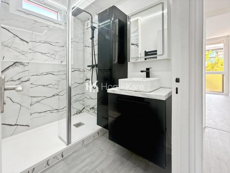 Appartement - 65 m² - 4 pièces