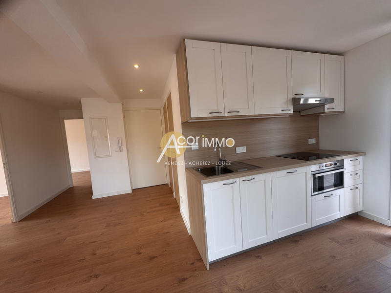 Appartement - 60 m² - 3 pièces