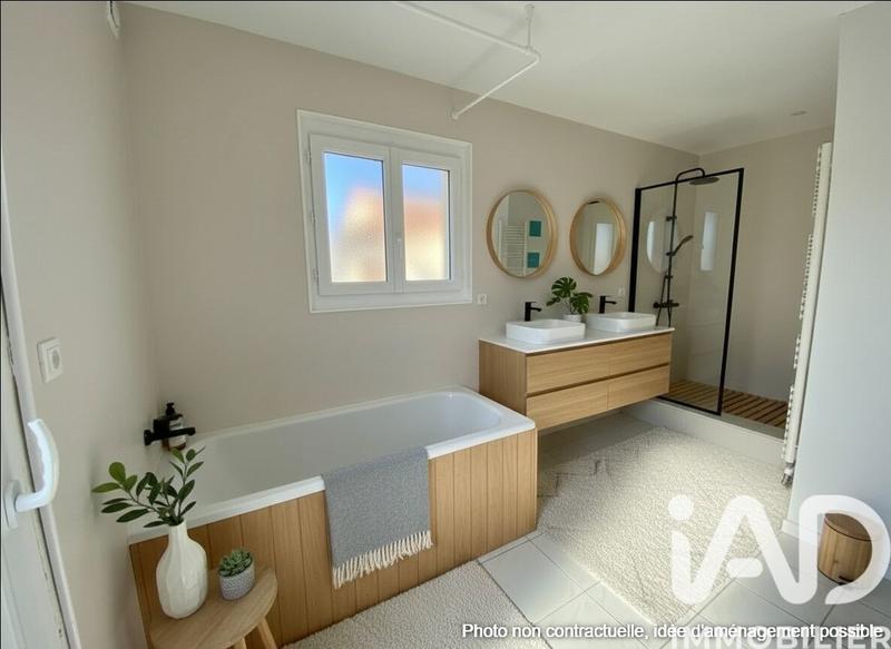 Maison - 180 m² - 7 pièces