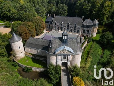 Château - 683 m² - 20 pièces