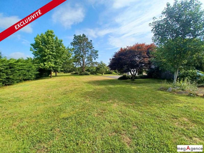 Maison - 240 m² - 9 pièces