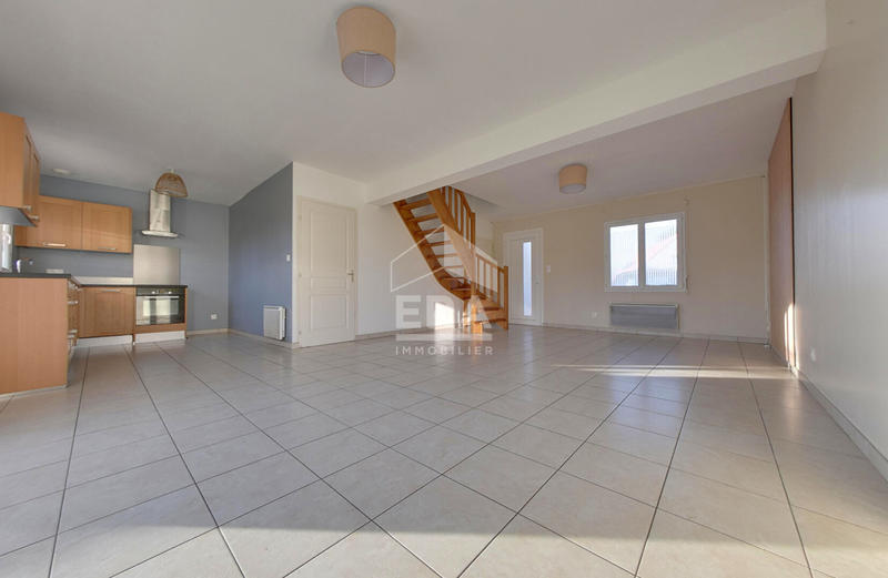 Maison - 72 m² - 4 pièces