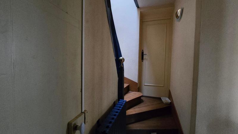 Maison - 202 m² - 7 pièces