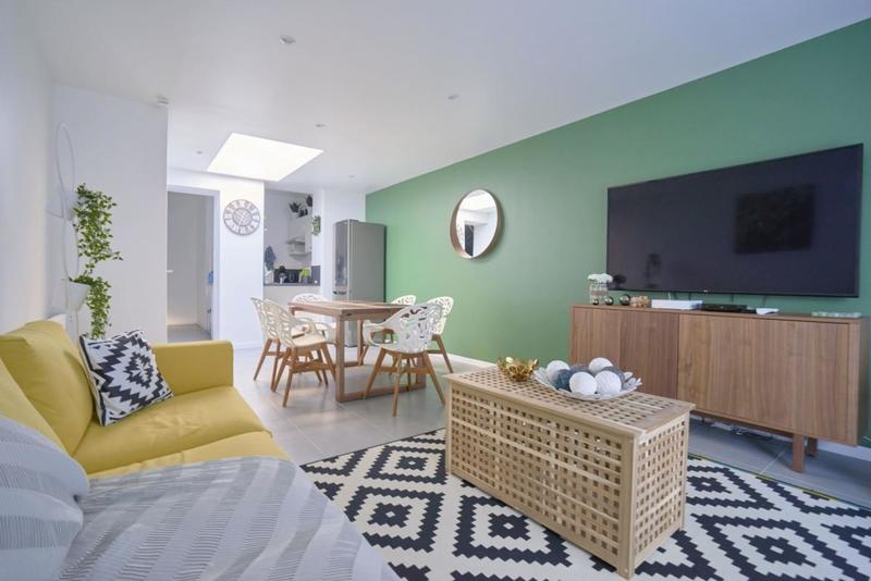 Maison - 103 m² - 6 pièces