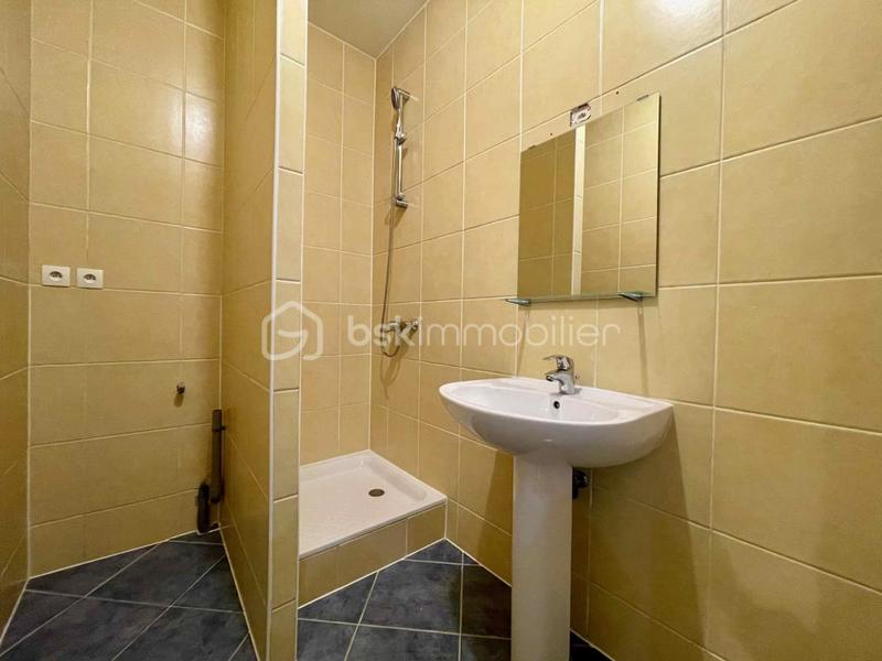 Maison - 104 m² - 4 pièces