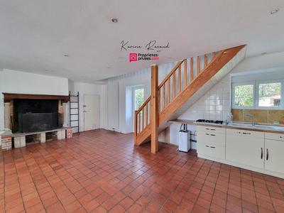 Maison - 201 m² - 8 pièces