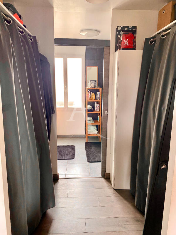 Maison - 111 m² - 4 pièces