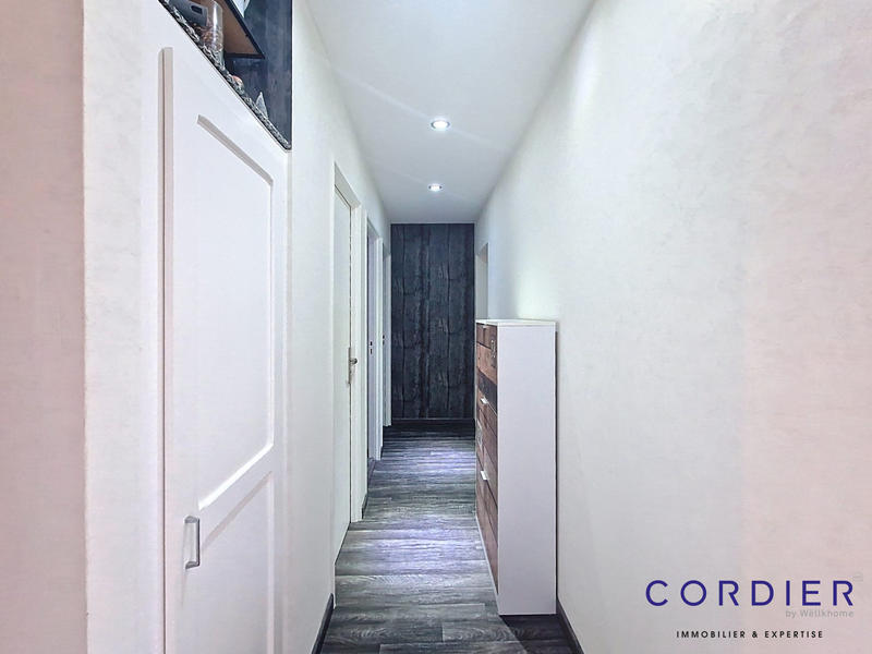 Appartement - 60 m² - 4 pièces