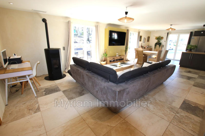 Maison - 131 m² - 6 pièces