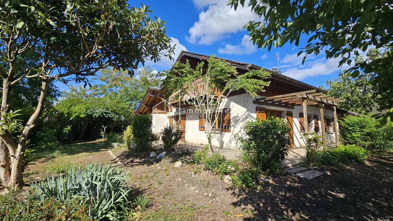 Maison - 170 m² - 6 pièces