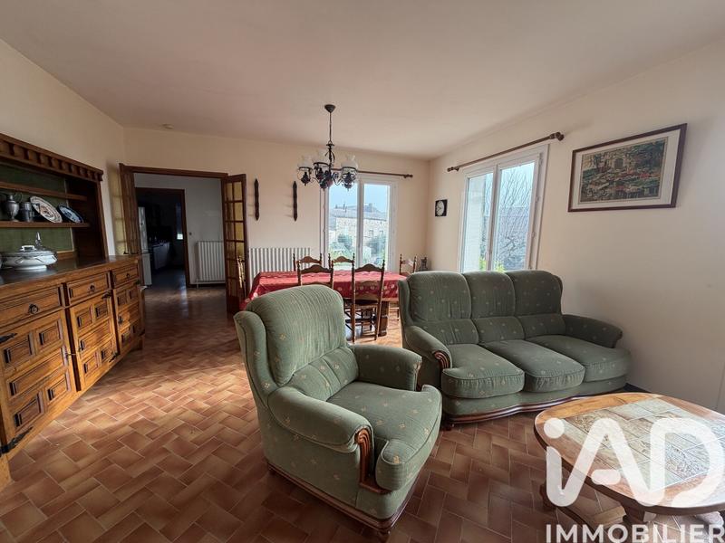 Maison - 102 m² - 7 pièces