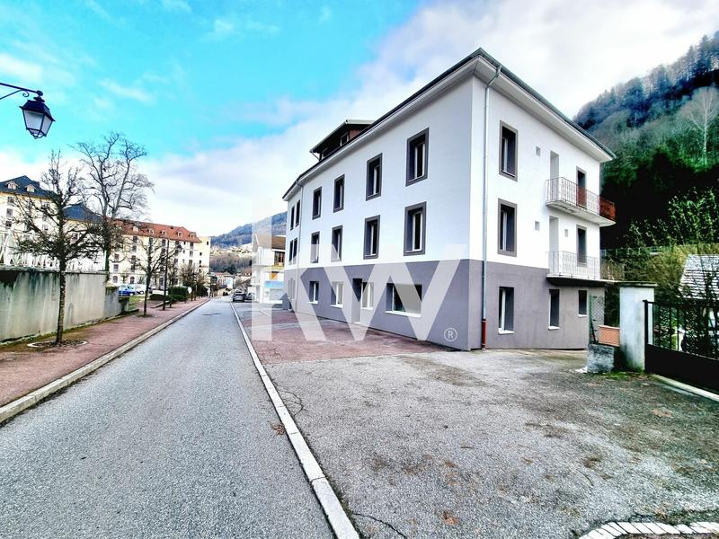 Appartement - 102 m² - 3 pièces