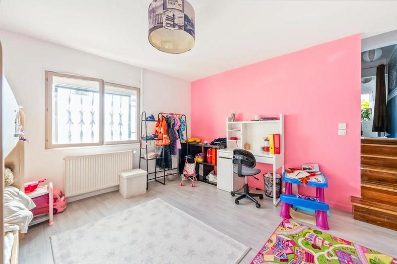 Maison - 70 m² - 5 pièces