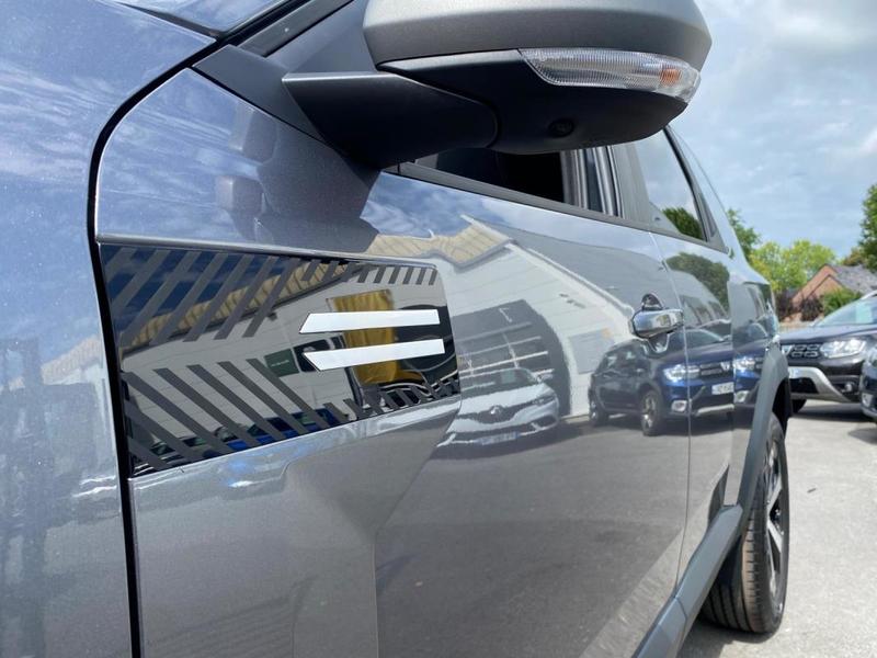 Dacia bigster Journey Hybrid 155 E Tech Toit Ouvrnat/Carplay/Camera/Roue de Secours/Coffre Électriques Disponible