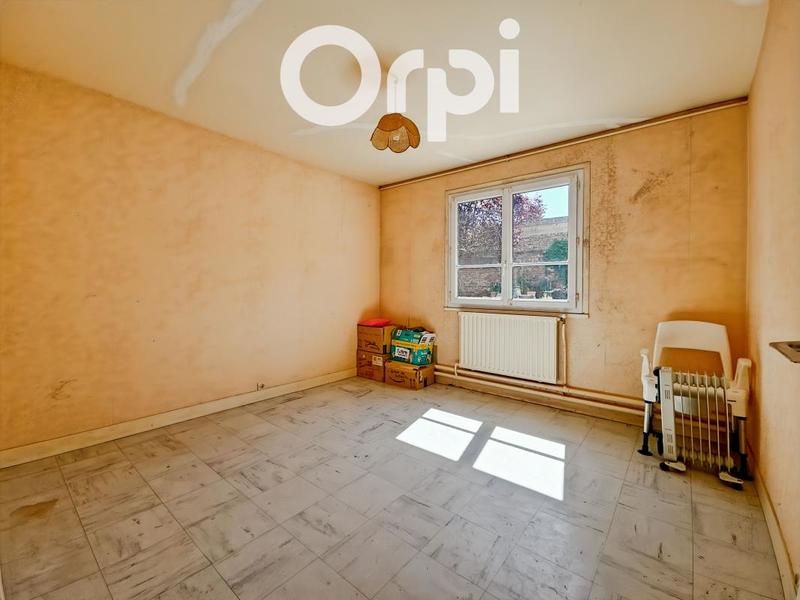 Maison - 104 m² - 6 pièces