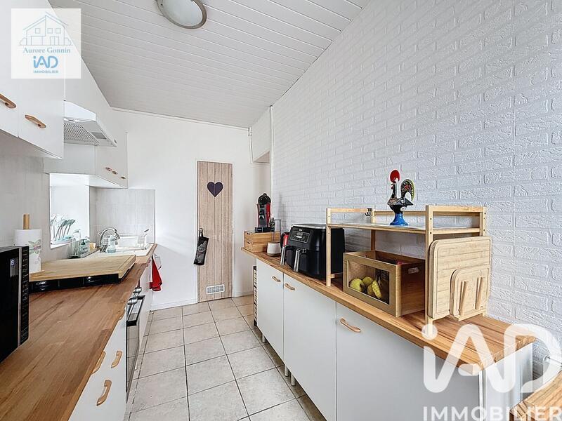 Maison - 99 m² - 4 pièces