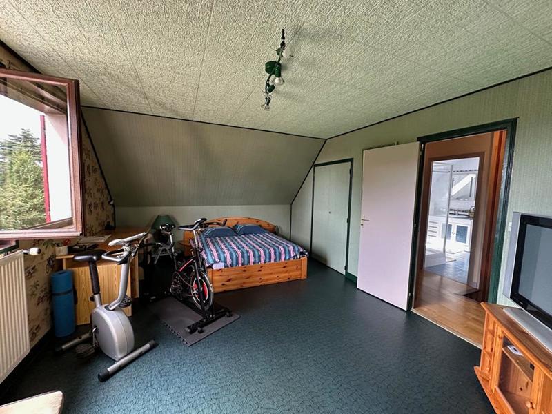 Maison - 190 m² - 8 pièces