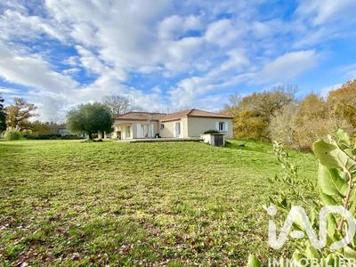 Maison - 159 m² - 7 pièces