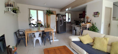 Maison - 100 m² - 4 pièces