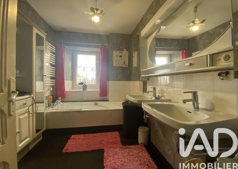 Maison - 135 m² - 6 pièces