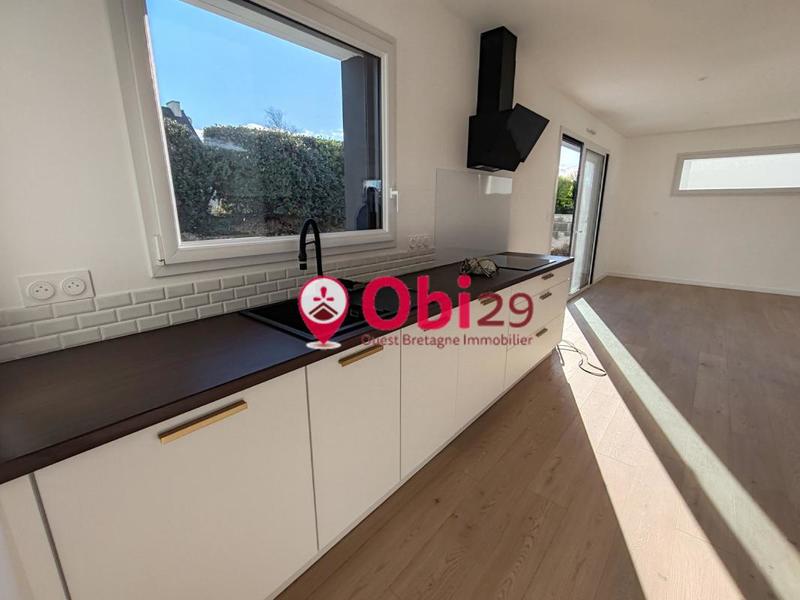 Maison - 121 m² - 5 pièces