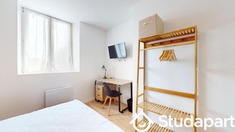 Chambre - 12 m² - 1 pièce