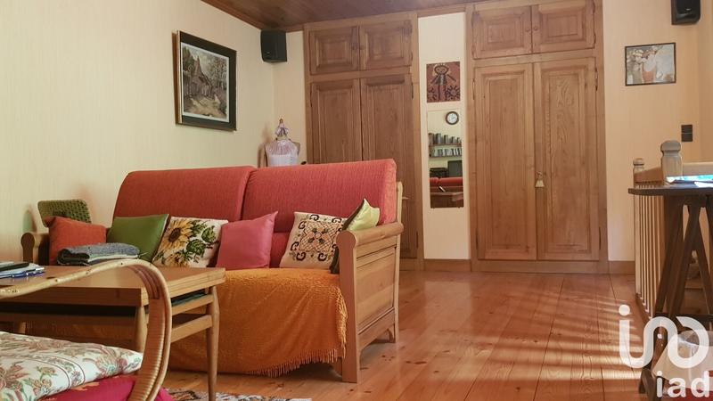 Maison - 250 m² - 10 pièces