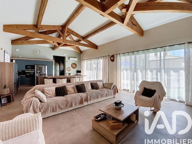 Maison - 167 m² - 5 pièces