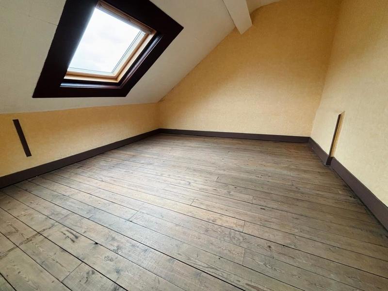 Maison - 104 m² - 5 pièces