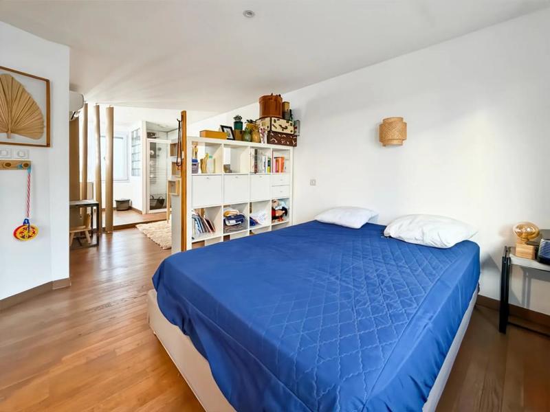 Maison - 230 m² - 6 pièces