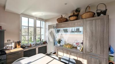 Maison - 172 m² - 7 pièces