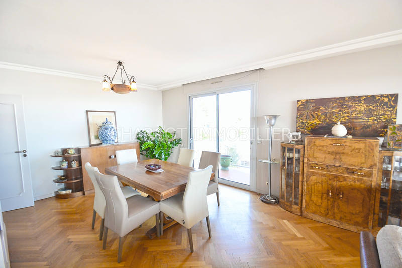 Appartement - 137 m² - 5 pièces