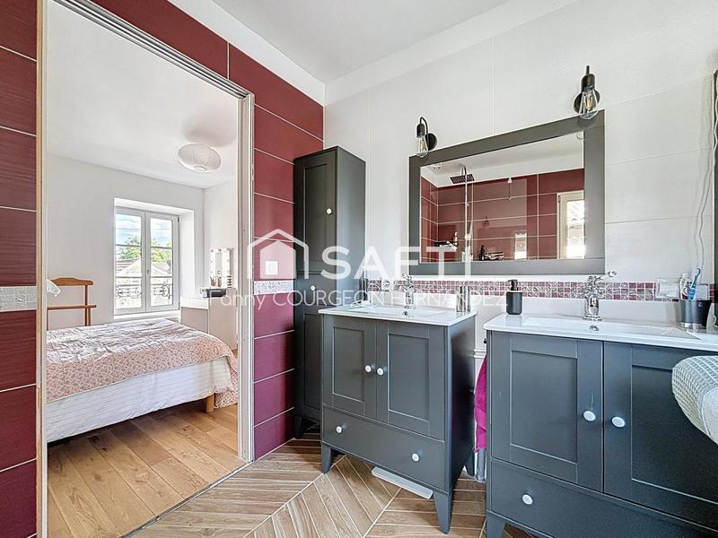 Maison - 155 m² - 6 pièces