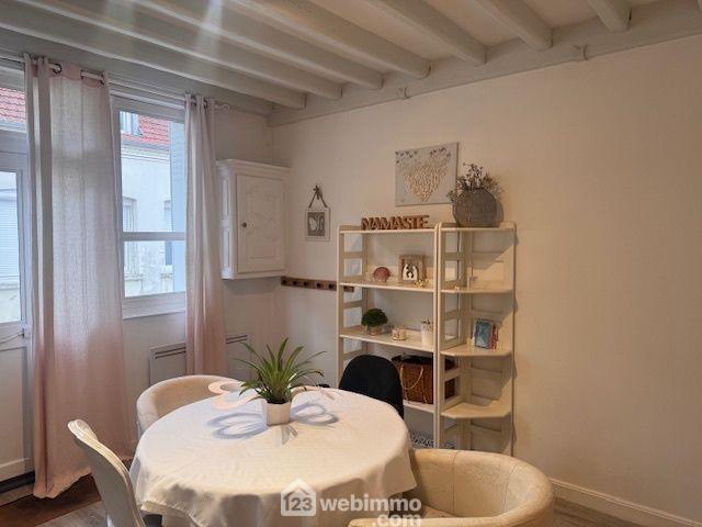 Maison - 102 m² - 5 pièces