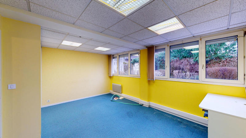 Local commercial - 206 m²